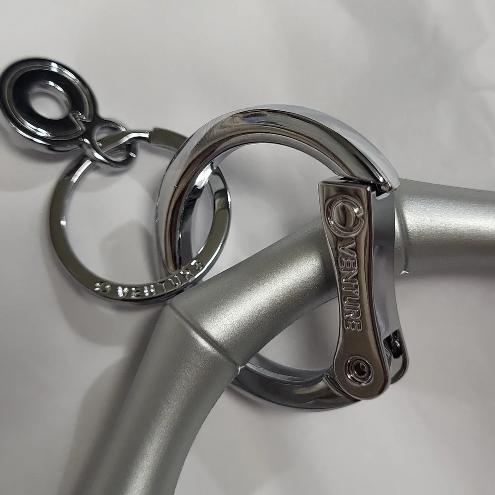 NWOT O Venture Keyring Bracelet ~ Bamboo Style